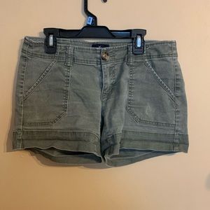 AE Army Green midi shorts